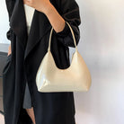 Elegant Leather Hobo Bag with Spacious Design for Everyday Use - Stylish, Durable, and Versatile Handbag 4