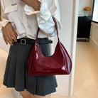 Elegant Leather Hobo Bag with Spacious Design for Everyday Use - Stylish, Durable, and Versatile Handbag 5