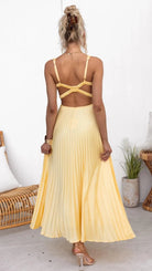Elegant Yellow Pleated V-Neck Maxi Dress with Adjustable Straps - Formal Summer Dress for Special Occasions 4