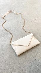 Chic Vegan Leather Crossbody Bag for Women with Chain Strap and Magnetic Closure - Spacious and Stylish 1