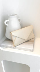 Chic Vegan Leather Crossbody Bag for Women with Chain Strap and Magnetic Closure - Spacious and Stylish 5