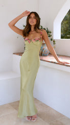 Women's Floral Embroidered Maxi Dress – Elegant Flowing Silhouette for Summer and Formal Occasions 1