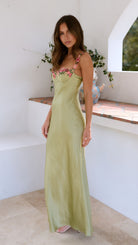 Women's Floral Embroidered Maxi Dress – Elegant Flowing Silhouette for Summer and Formal Occasions 3